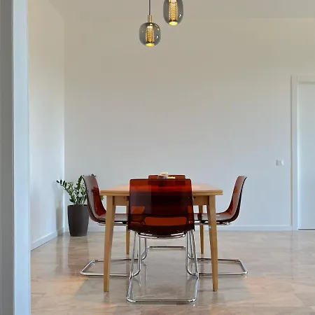 Accogliente Trilocale A Apartamento Bréscia
